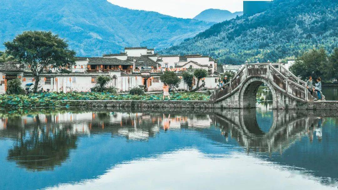 安徽致敬，领导与同胞共筑美好未来