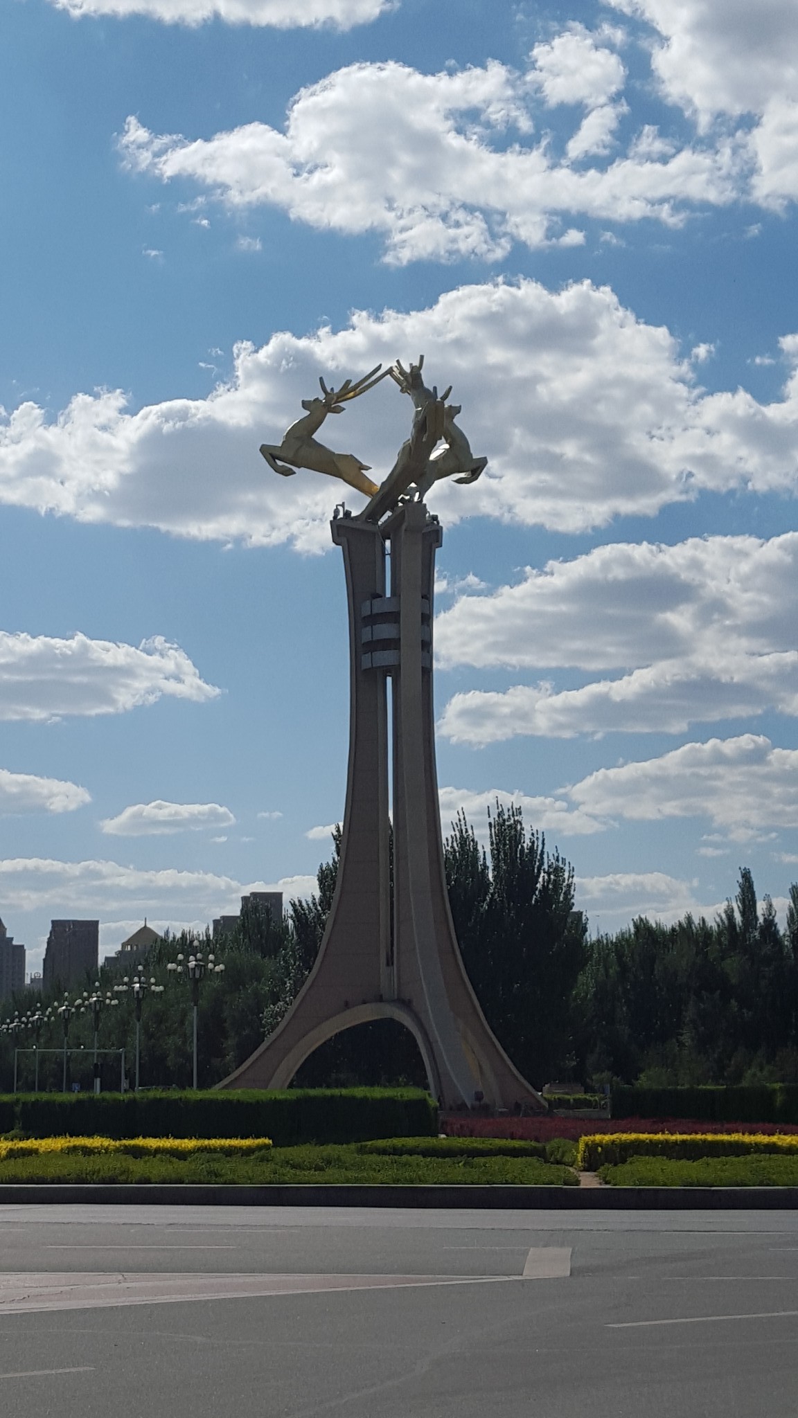 包头城市发展与多元文化的融合研究